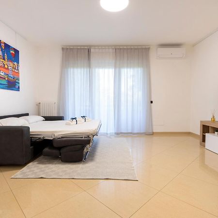 Boscoincitta Apt With Garage And Whirlpool Tub 巴里 外观 照片
